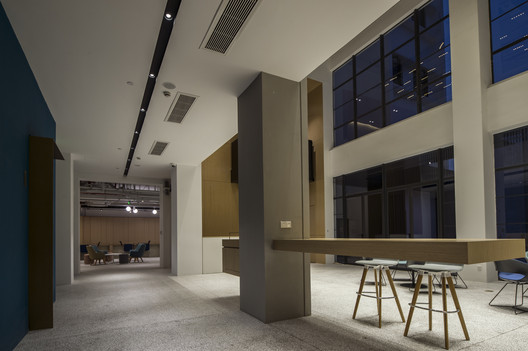 Oficinas SPII / YLA - Imagen 3 de 33