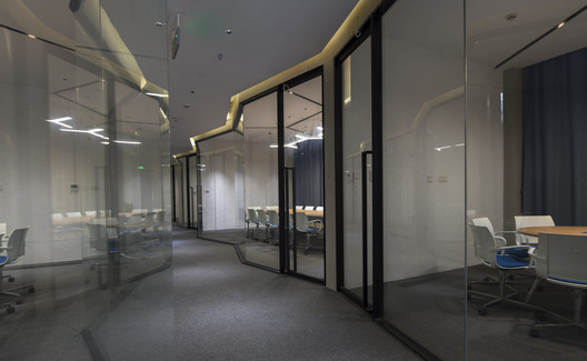 Oficinas SPII / YLA - Imagen 28 de 33
