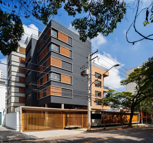 Edificio Aruá / FGMF - Imagen 7 de 20