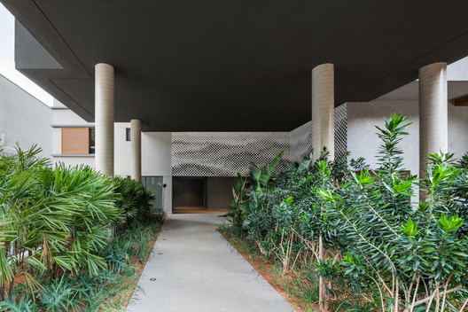 Edificio Aruá / FGMF - Imagen 3 de 20