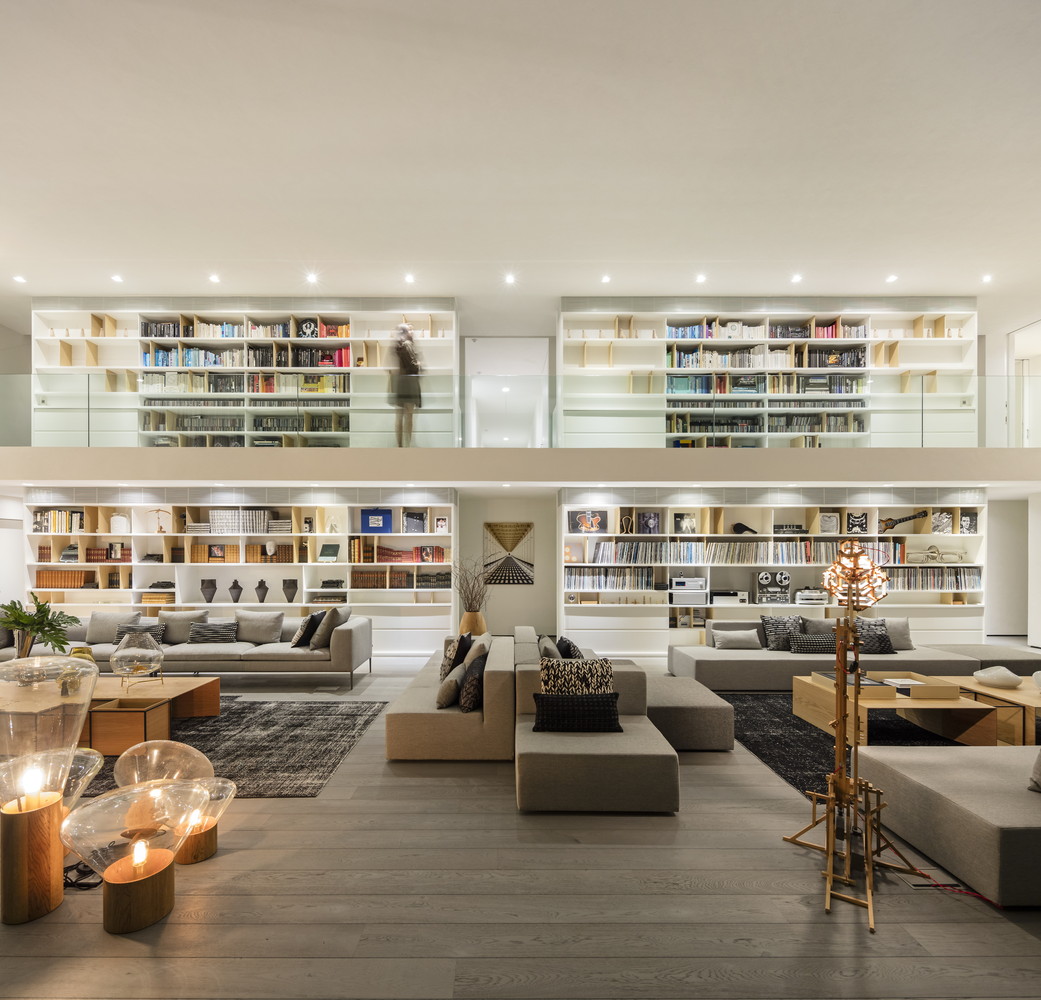 Gallery of Gama Issa V2.0 / Studio Mk27 - Marcio Kogan + Lair Reis - 19