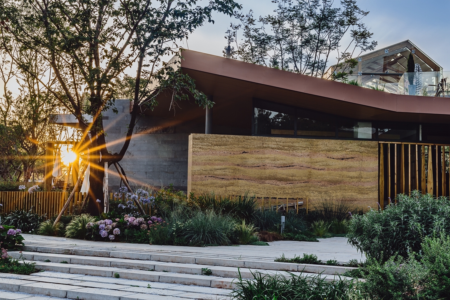 Gallery of Greenhouse Restaurant / Chengdu Wide Horizon Investment