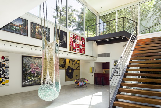 Galeria de arte / BZP Arquitetura - Escada, Corrimão