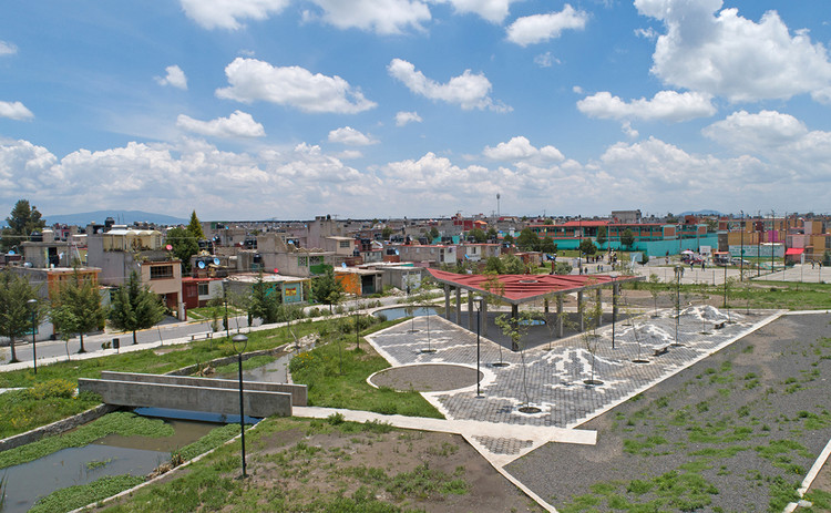 Parque Colinas del Sol / Francisco Pardo Arquiteto - Mais Imagens