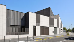School Group Julie-Victoire Daubié  / Atelier Didier Dalmas