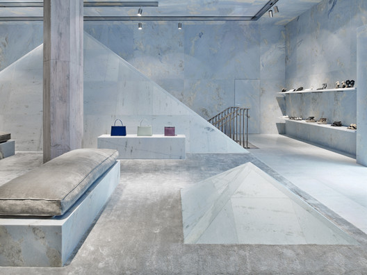 画廊Céline·迈阿密旗舰店/ Valerio Olgiati - 6