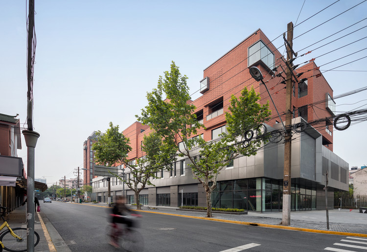 Shanghai Shenyang Road Postpartum Care Center / Shanghai Zhongfang Architectural Design - Buildings