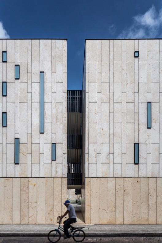 Palacio de la Música / Alejandro Medina Arquitectura + Reyes Ríos ...