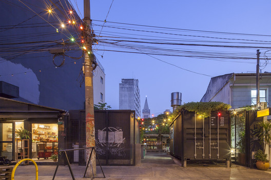 Arquitetura Paulistana #60: Pitico / Marina Portolano + Julia Masagão + Joana Barossi + Marcelo Dionísio + Anna Ferrari