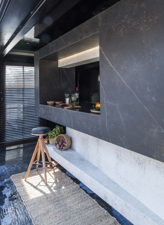 Bar, kitchen, gallery, and grill: 4 standout projects at Casa FOA Chile 2018 - Image 32 of 38