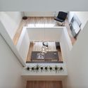 REPETIDO!!! Shaft House / Urbanscape Architects - Casas