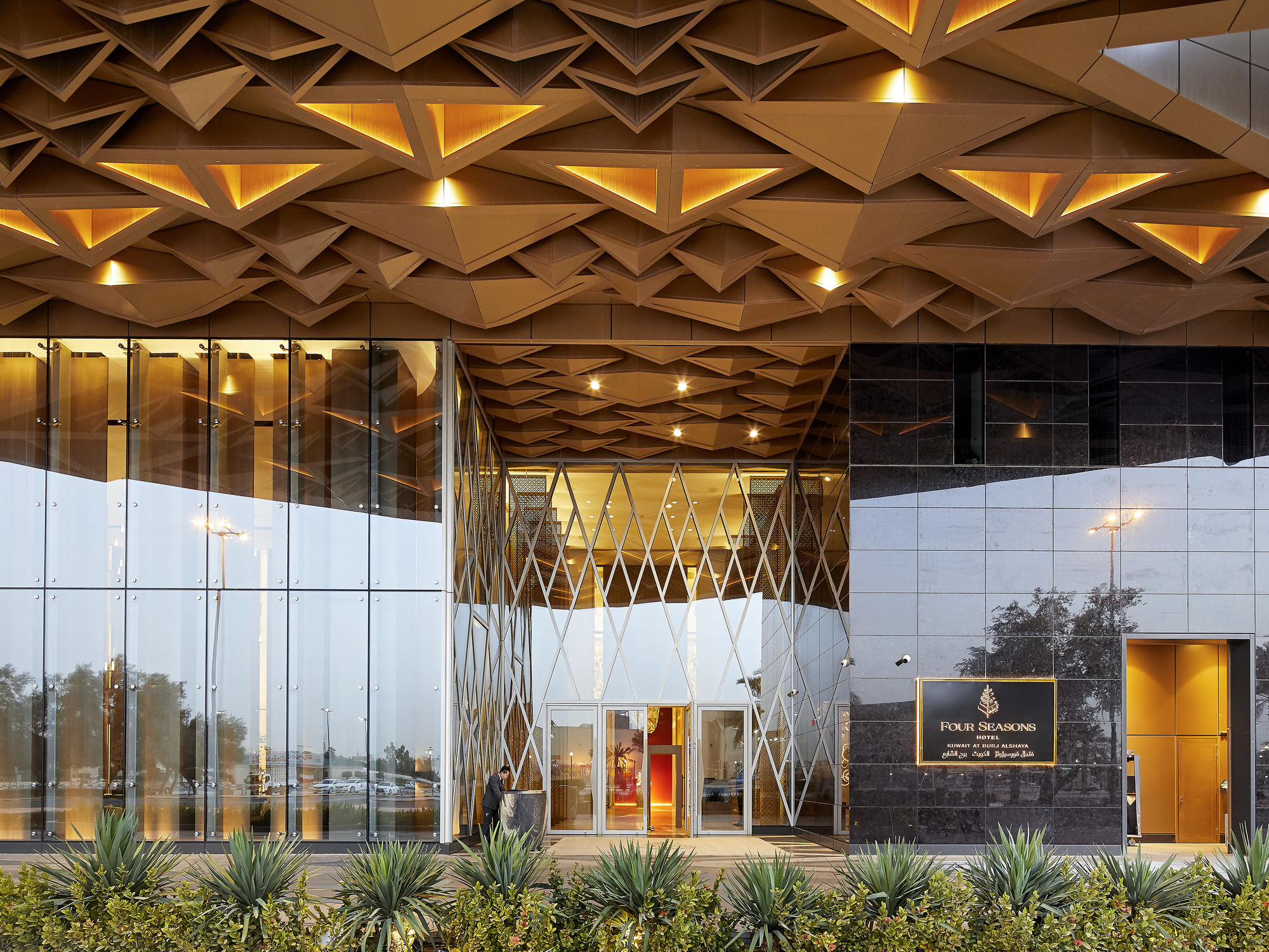 Gallery Of Four Seasons Hotel Kuwait Gensler 12
