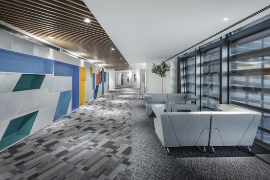 Design de Interiores das Torres Tencent Seafront / B+H Architects - Imagem 18 de 27