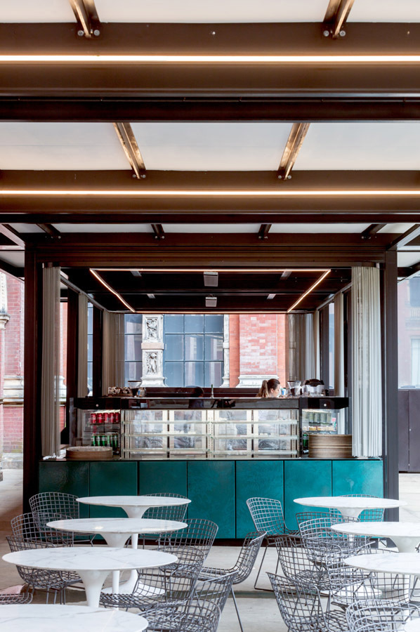 Gallery of V&A Garden Cafe / Reed Watts Architects 11