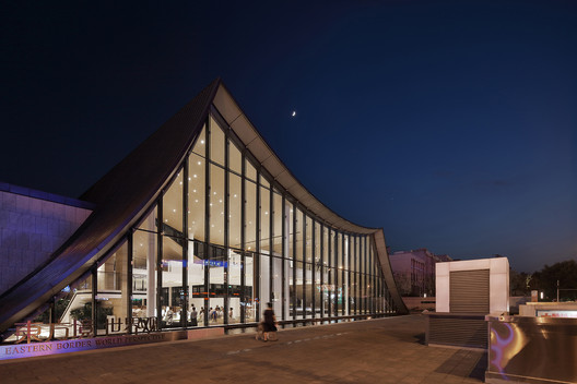 Hanyang Guiyuan Temple Sales Center / Waterfrom Design Hanyang Guiyuan Temple Sales Center / Waterfrom Design - Image 30 of 38