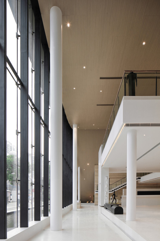 Hanyang Guiyuan Temple Sales Center / Waterfrom Design Hanyang Guiyuan Temple Sales Center / Waterfrom Design - Image 6 of 38
