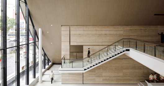 Hanyang Guiyuan Temple Sales Center / Waterfrom Design Hanyang Guiyuan Temple Sales Center / Waterfrom Design - Image 12 of 38