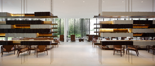 Hanyang Guiyuan Temple Sales Center / Waterfrom Design Hanyang Guiyuan Temple Sales Center / Waterfrom Design - Image 18 of 38