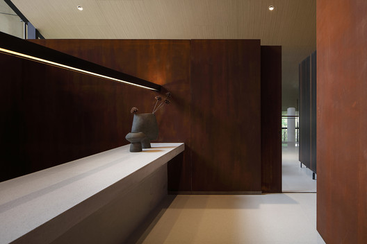Hanyang Guiyuan Temple Sales Center / Waterfrom Design Hanyang Guiyuan Temple Sales Center / Waterfrom Design - Image 20 of 38