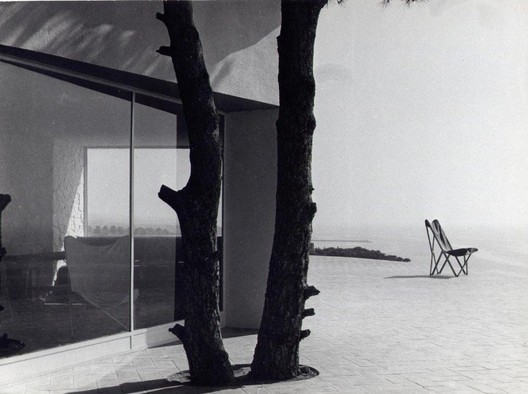 10 doctoral theses on great architects of 20th-century Spanish architecture 10 doctoral theses on great architects of 20th-century Spanish architecture - Image 2 of 8