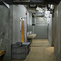 ºC (Do-C) Gotanda / Schemata Architects - Hotels, Door, Table