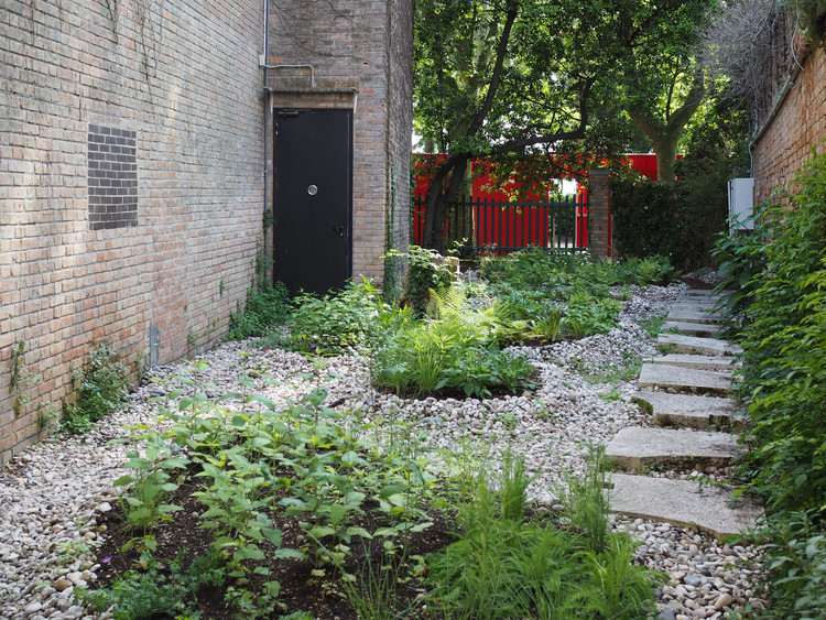 The (In)temporal Garden / Ocamica Tudanca Architects - More Images
