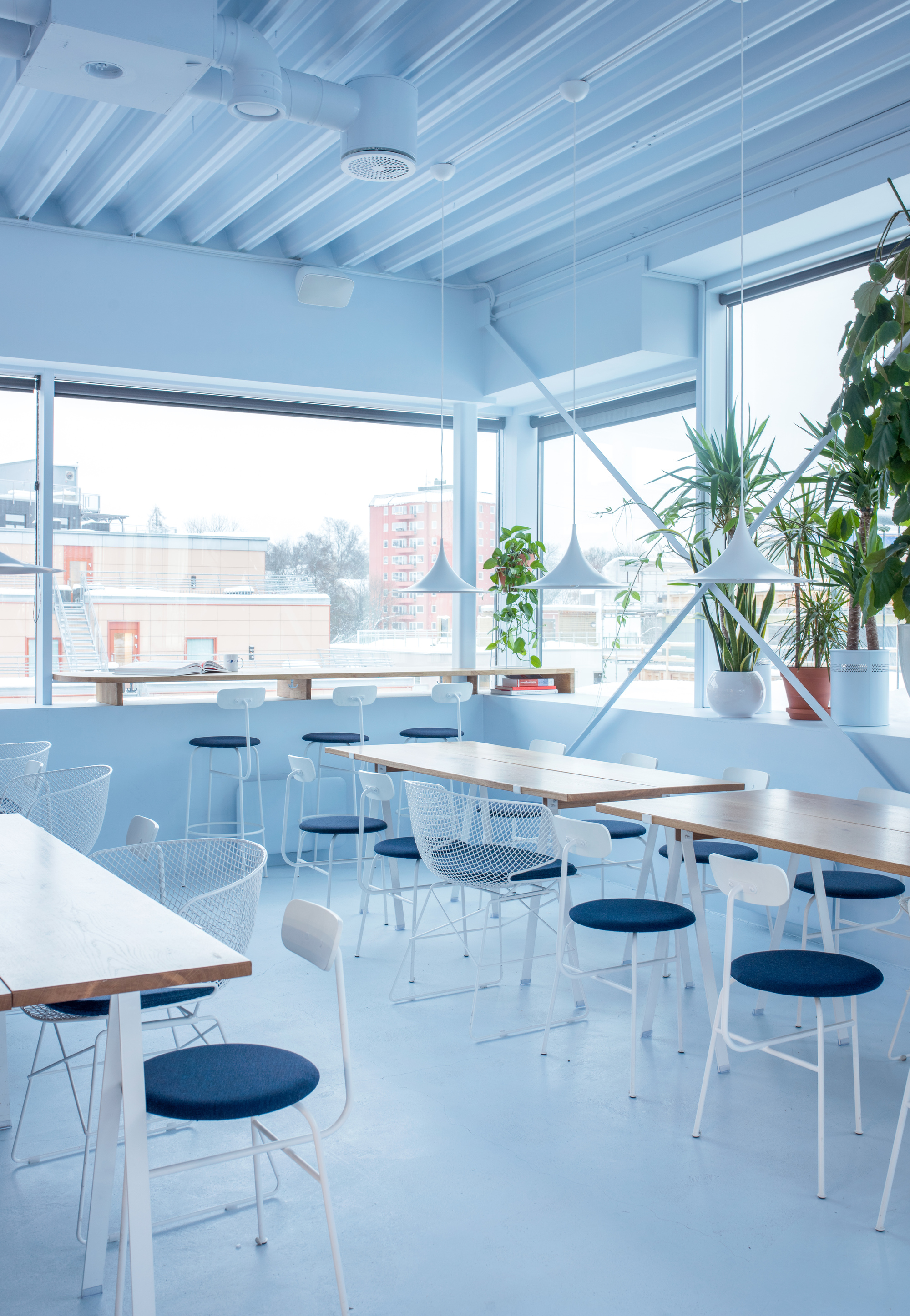 Gallery of Scandinavian Spaceship / Kvistad Design Studio - 16