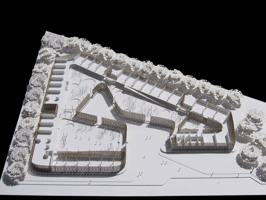 19 Colombian Works Explained Through Their Models - Image 3 of 20