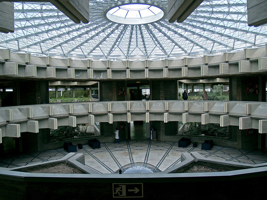 Open House Madrid abre as portas de 120 edifícios históricos e contemporâneos Open House Madrid abre as portas de 120 edifícios históricos e contemporâneos - Imagem 4 de 19