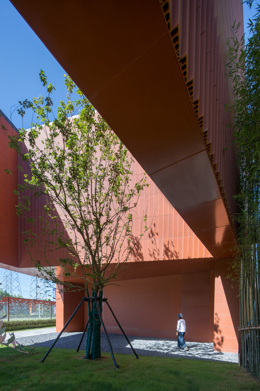 Shanghai Vanke Qichen Community Center / Shenzhen Huahui Design - Image 6 of 28