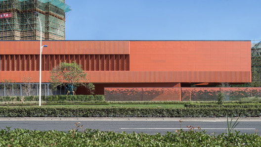 Shanghai Vanke Qichen Community Center / Shenzhen Huahui Design - Windows, Brick, Facade