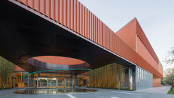 Centro comunitario Shanghai Vanke Qichen / Shenzhen Huahui Design