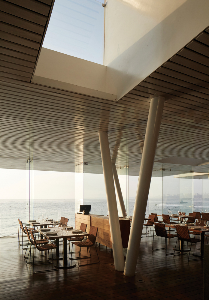 Gallery Of Bars And Restaurants 50 Examples In Plan And Section 136