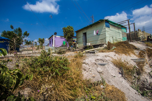 Core House / AGA estudio - Image 5 of 13