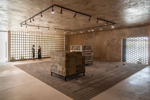 Galería Édron / TACO taller de arquitectura contextual  - Imagen 1 de 27