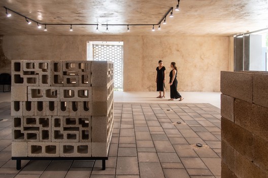 Galería Édron / TACO taller de arquitectura contextual  - Imagen 16 de 27