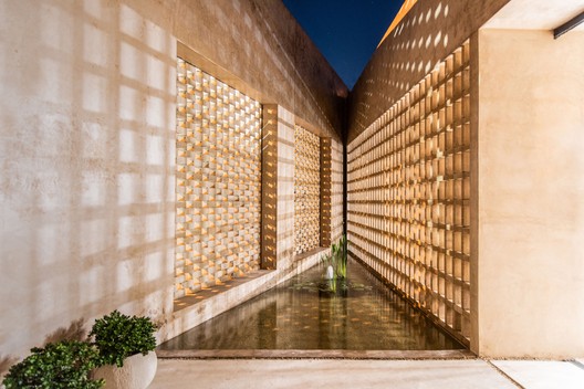 Galería Édron / TACO taller de arquitectura contextual  - Imagen 3 de 27