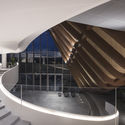 Galeria Hilltop / dEEP Architects - Imagem 3 de 38