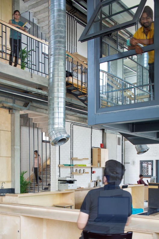 Office for Communique / groupDCA - Image 18 of 26