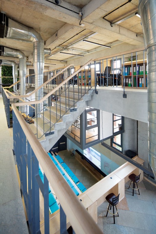 Office for Communique / groupDCA - Image 11 of 26