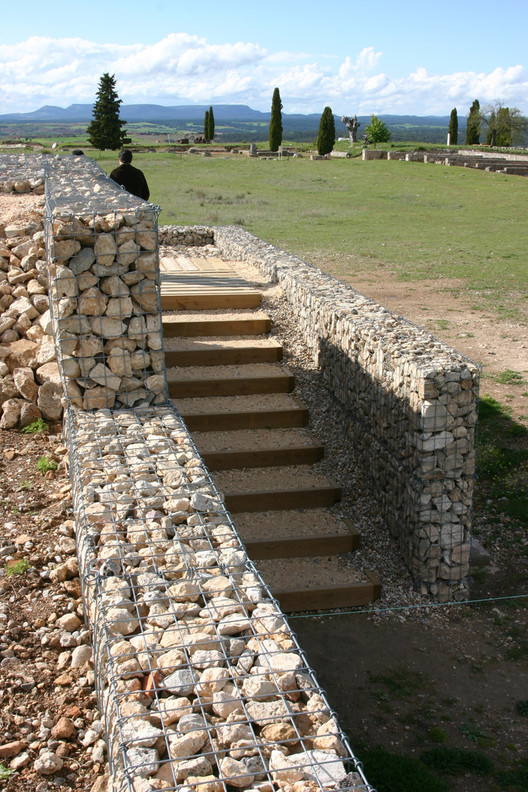 The Versatility of Gabion Walls, From Infrastructure to Urban Furniture - Image 53 of 62