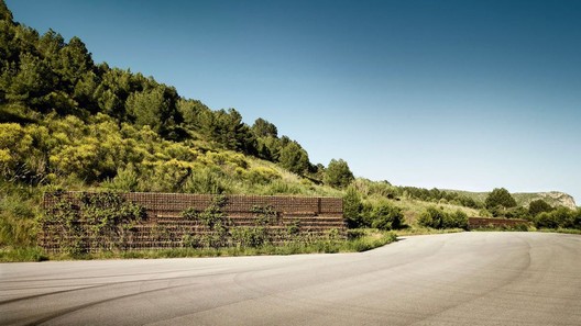 The Versatility of Gabion Walls, From Infrastructure to Urban Furniture - Image 61 of 62