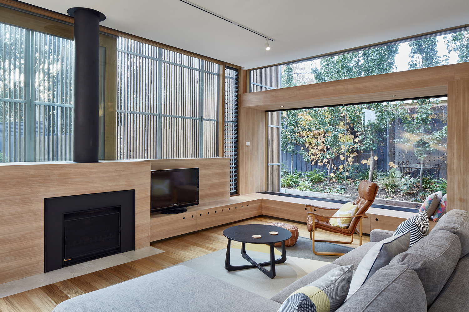 Gallery of Screen House / Warc Studio Architects 8