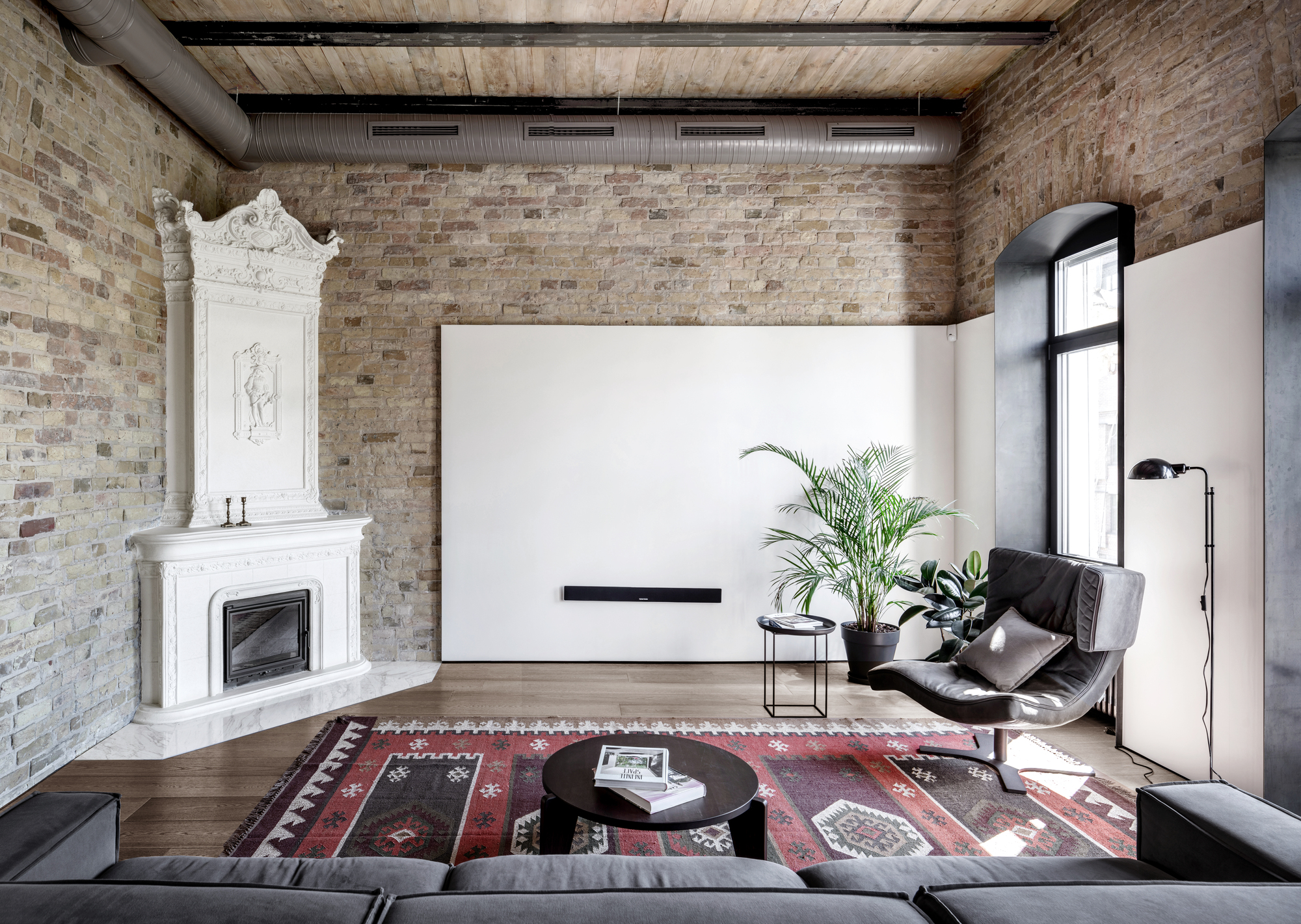 Gallery of PUSHKA apartment / 2B.group - 8