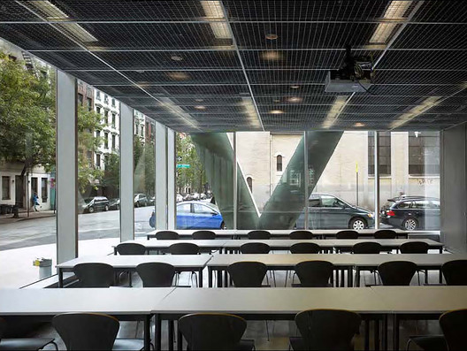 41 Cooper Square / IBI Group 41 Cooper Square / IBI Group - Fotografia de Interiores, Sala de Jantar, Mesa, Cadeira, Janela