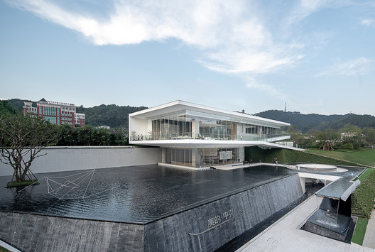 Centro Urbano Multifuncional de Wuzhou / XAA - Imagem 19 de 35