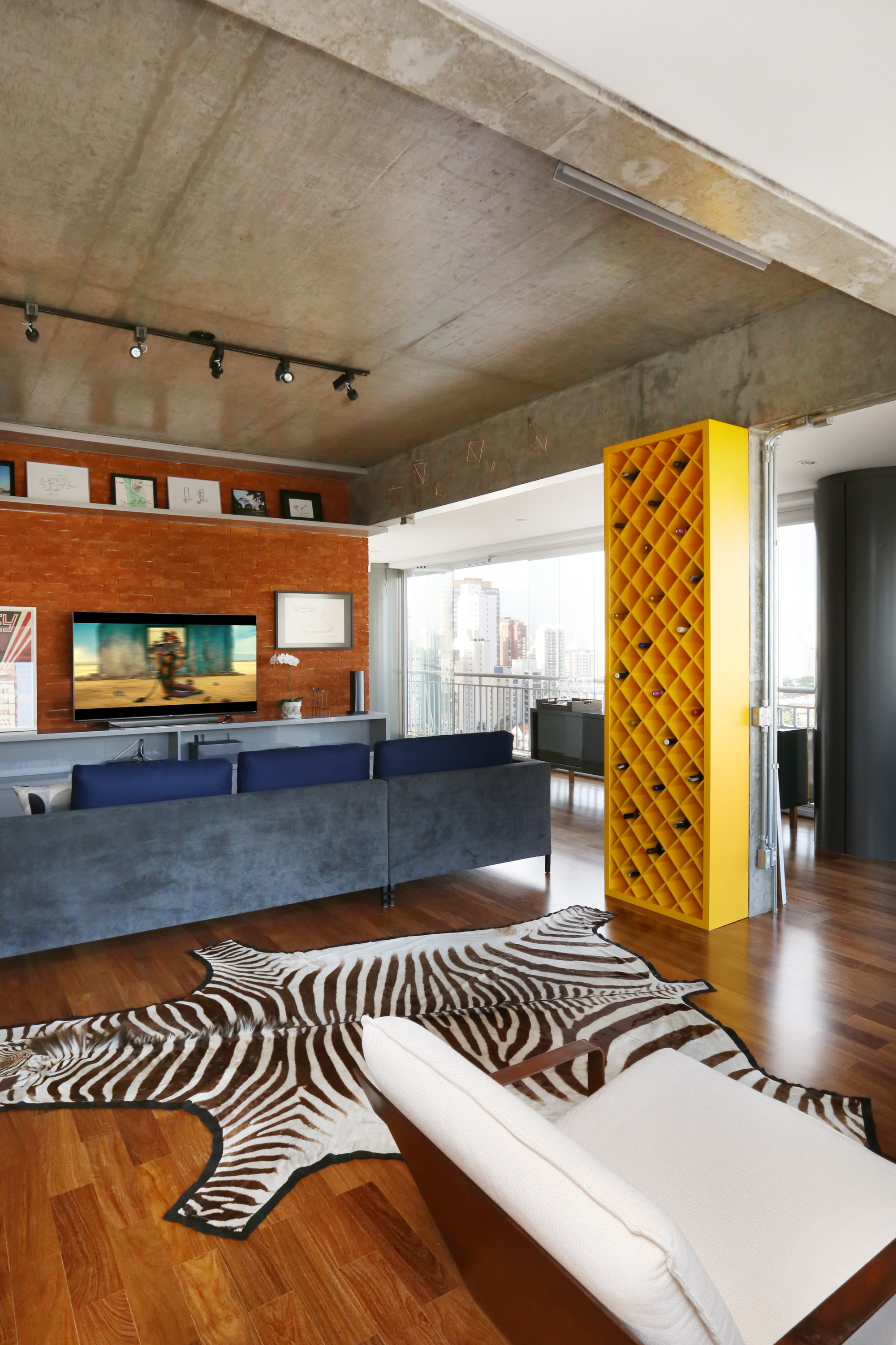 Galeria de Itaim Bibi I / Viviane Gobbato Arquitetura - 11