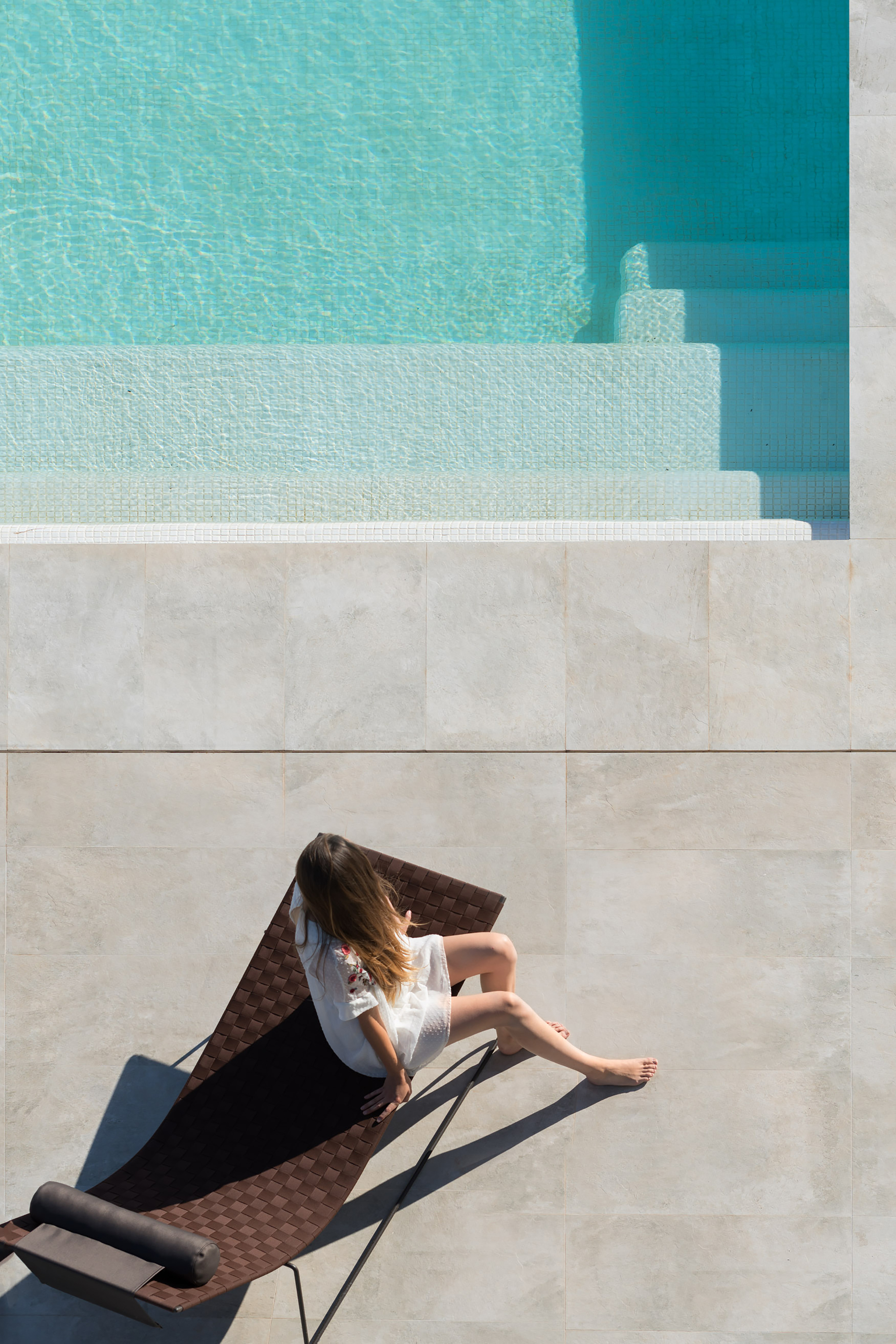 Gallery of Tangent House / Ruben Muedra Estudio de Arquitectura 10