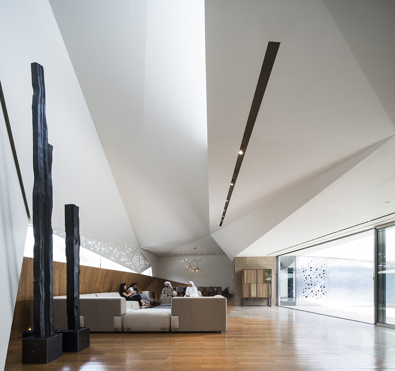 Gallery of Rock House / AGi Architects - 4