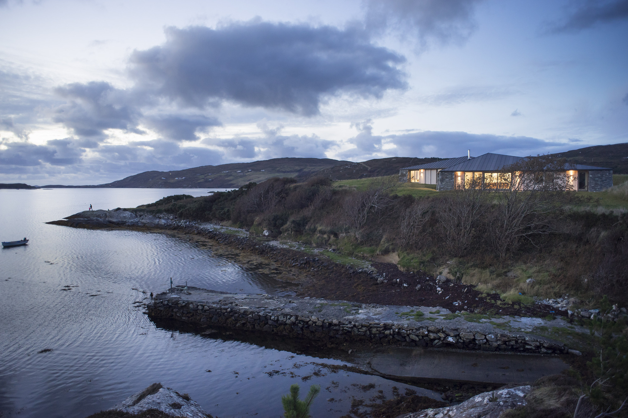 Gallery of House on Clifden Bay / Tierney Haines Architects 13